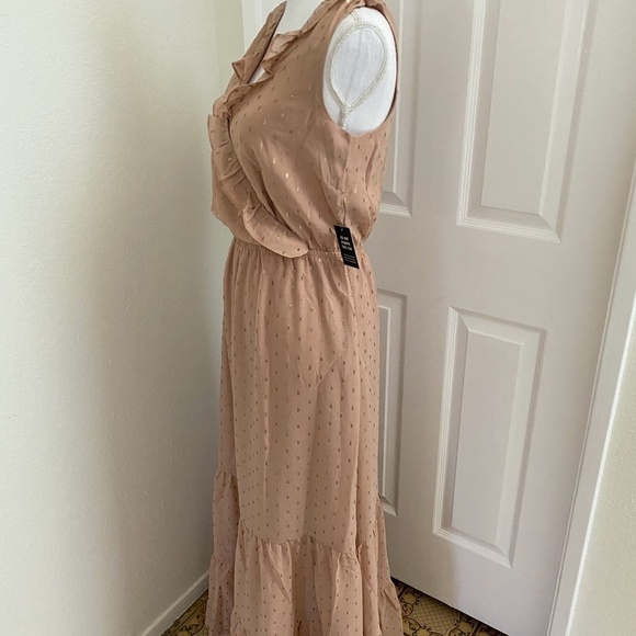 Express Metallic Clip Dot Ruffle Maxi Dress Sz Med - Picture 5 of 7